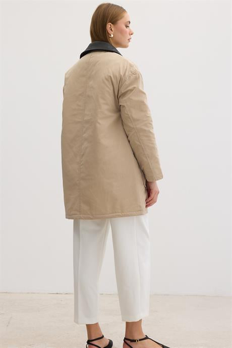Dameskraag Garni Gedetailleerd Snap Coat Stone